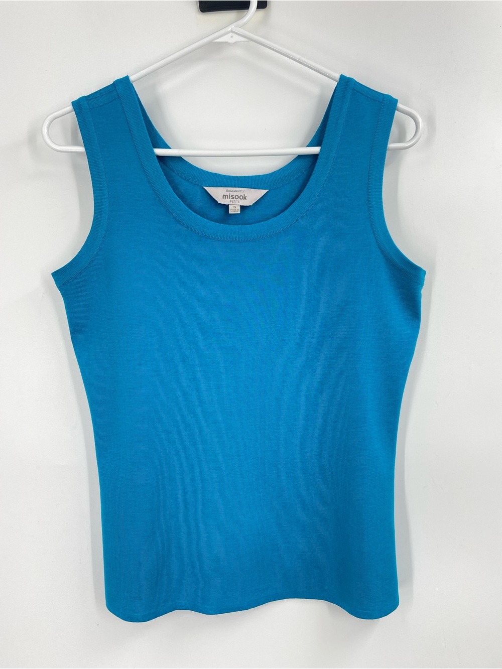Exclusively Misook Tank Top Blue Petite Small